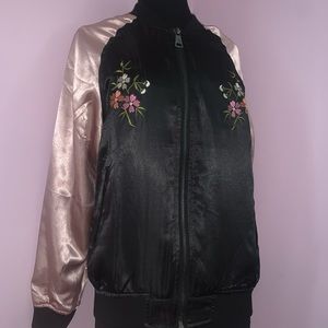 Silky detailed bomber